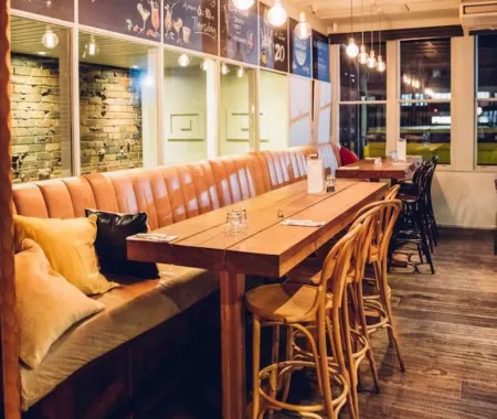 Hornsby Inn Отели рядом с достопримечательностью «Swane's Nurseries»