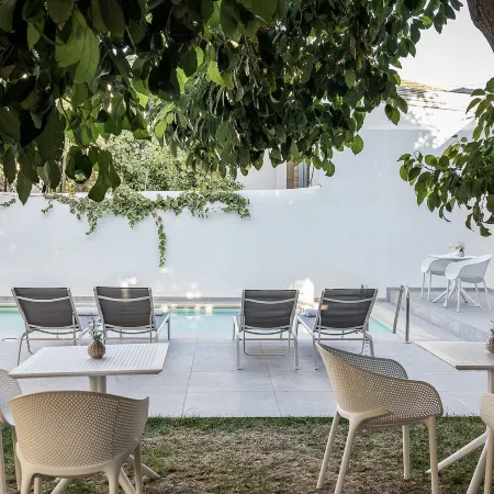 Epavli Boutique Hotel