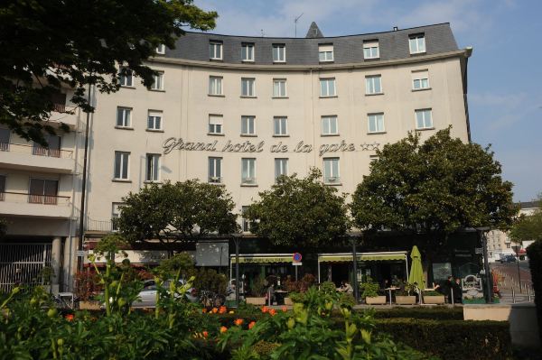 Photo inspiration: Fresh Look at Ulasan Grand Hotel De La Gare 49 Ulasan Tamu Asli