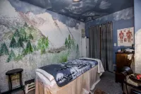 Kandahar Lodge at Whitefish Mountain Resort - spa