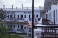 Samrith Hotel Hôtels à : Ballangk