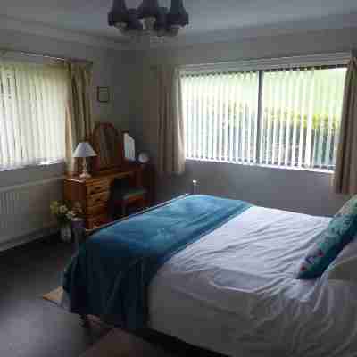 Cobden View Rooms
