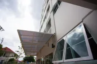 Des Res Hotel and Residence Hotel a Distretto di Mueang Samut Prakan
