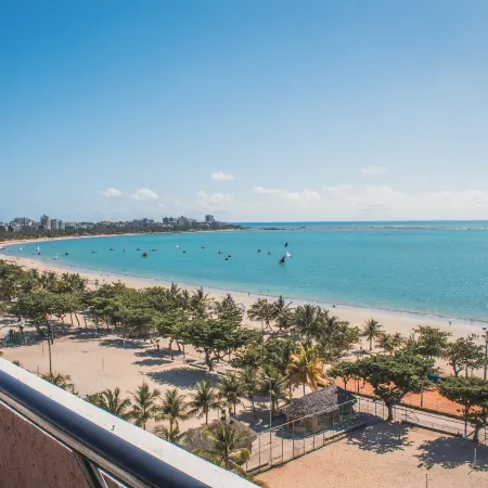 Pajuçara Praia Hotel