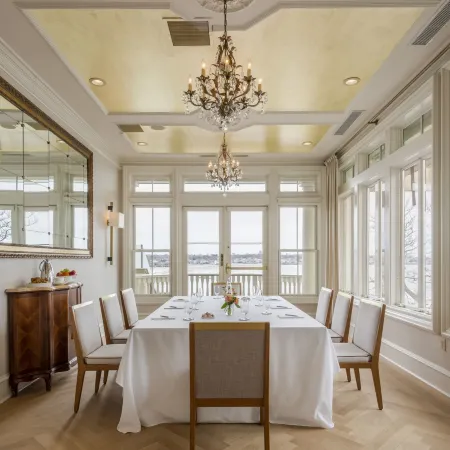 The Chanler at Cliff Walk