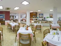 Hotel Tropical Hotels in Ibiza