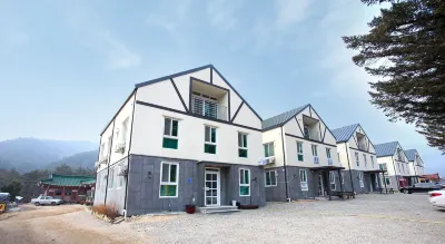 Odae Mountain Golden Light Pension Hotell i Jinbu-myeon