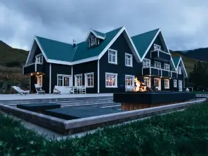 Skálakot Manor Hotel