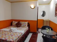 D' Lucky Garden Inn