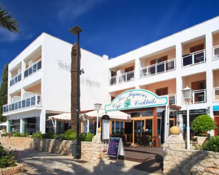 Hotel Ses Figueres Hotels in Cap Martinet