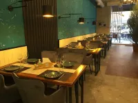 埃裏温市中心套房酒店 - 早餐