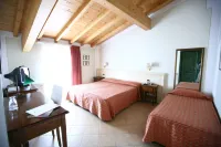 Hotel la Corte Hotels in Bedizzole