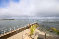 Oceanic Motel Hotels in Berlin