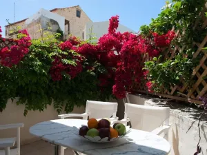 Mythos Suites Boutique Hotel