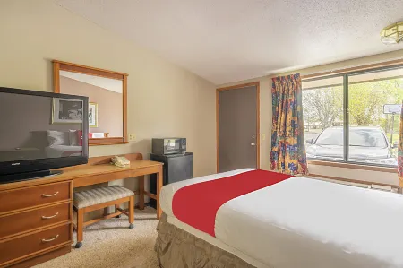 OYO Hotel Daleville Al Hwy 84 Отели в г. Озарк