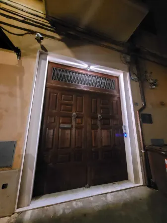 Dimore Delle Zagare Molo Отели рядом с достопримечательностью «Piccolo Teatro dei Pupi»