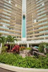 Romanna's Oahu Getaway with Heated Pool & City Views
