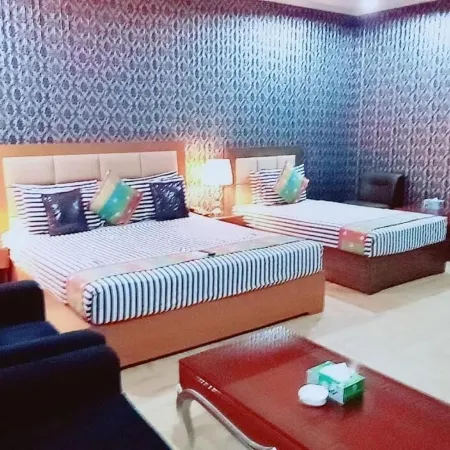 Hotel Versa Apartment and Lodges Lahore