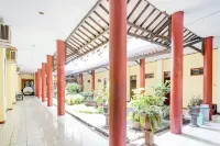 Collection O Kauman Near Stasiun Pekalongan Formerly Hotel Dian Chandar