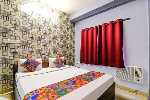 Fabexpress Westin Plaza Hotels in Hooghly