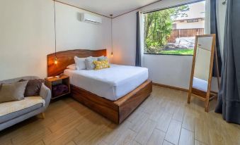 Violeta Homes Monteverde