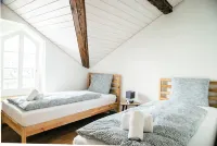 Nimbuzzz Apartments Hotels in Unterseen