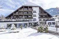 Royal Hotel Hinterhuber Hotel in zona Cron4 Hallenbad & Sauna Bruneck