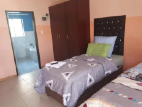 C - Land Guest House Meyerton Hotels in Sedibeng