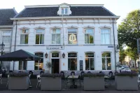 Boutique Hotel Weesp Hôtels à proximité de : De Theetuin van Weesp op Bastion Bakkerschans uit 1674