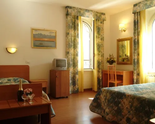 تيرينو هوتل Hotels near سانتا براسّيَدى
