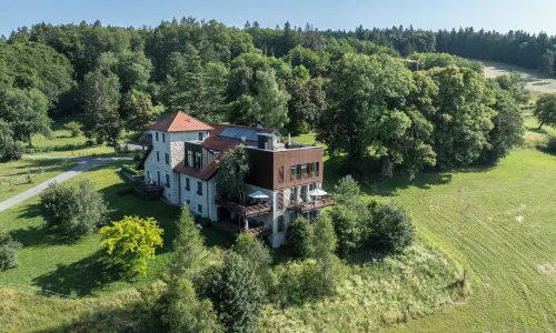 Château des Avenieres