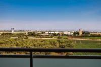 LUXURY 1 Hotels in Modugno