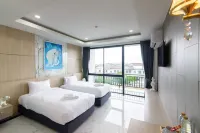 Bear & Bird Hotel