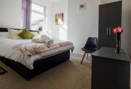 WoodHus Lodge Fantastic Large Double Room 3