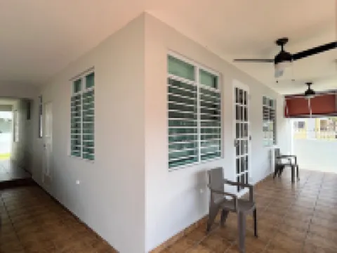 3-Bedroom House in Quebradillas Hoteles en Quebradillas