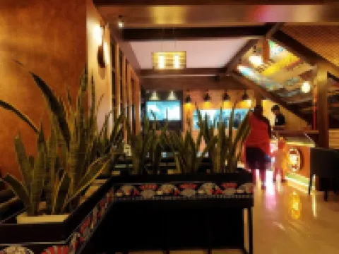 尼利瑪宮殿 酒店