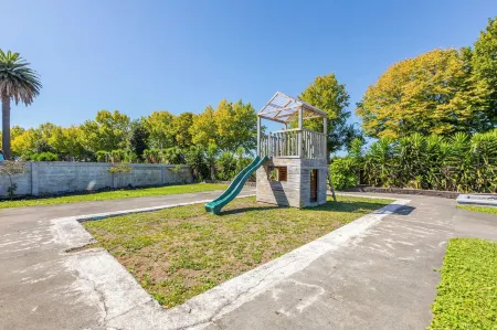 Lavana Motels Отели в г. Clifton