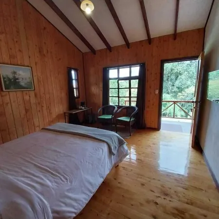Curuba Lodge