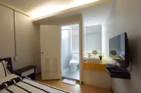廊曼蒙特廣場住宿加早餐旅館 鄰近叻思寺的酒店