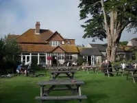 The Kings Arms Hotels in Portesham