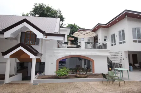 Hidden Oasis Resort Отели в г. Гингуг