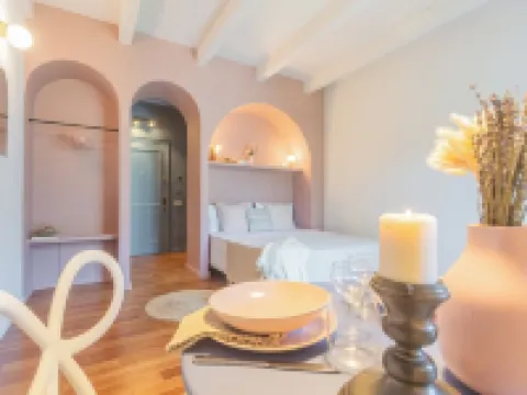 OC Lake Love by Rent All Como Hotels in Laglio