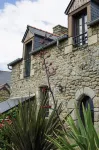 Manoir des Douets Fleuris Hotels in Cancale