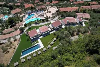 Llac Living Nature Hotel فنادق في ليموني سول غارد