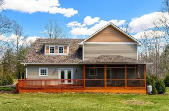 6-bedroom house in Nellysford with WiFi AC Skiing Tubing and Golf