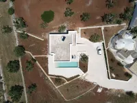 Charming Villa with Pool by Wonderful Italy