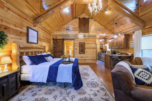 Charming Cabin In Broken Bow