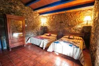 Cottage for 8 people in the Catalan pre-Pyrenees