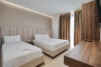 Sunlight Hotel Hotels in Ksamil