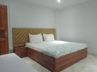 Mi Casa Homestay Отели в г. 